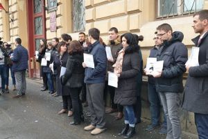 Magistraţii sibieni anunţă că vor protesta şi săptămâna viitoare – Îşi întrerup activitatea