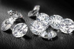 Anunţ făcut de geologi! Diamantele, pe cale de dispariţie