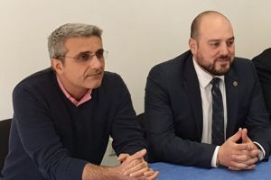 Robert Turcescu: E vremea să scăpăm de această gaşcă de golani şi analfabeţi din fruntea României