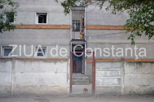 Situatie critica pentru familiile care locuiesc in caminul fostului Liceu Vasile Parvan din Constanta. Au ramas fara utilitati. Ce spun autoritatile