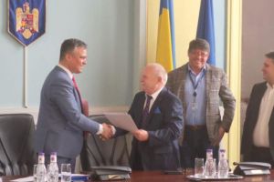 Consiliul Judeţean a semnat protocolul cu ROMATSA pentru Aeroportul de la Ghimbav