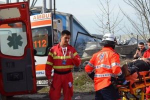 FOTO: Panică şi incendiu la o secţie Azomureş! Exerciţiu desfăşurat de ISU Mureş