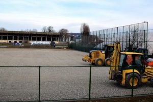 FOTO: Terenuri sintetice noi şi marcaje pietonale modernizate