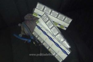 Tigari de contrabanda dosite in bagaje