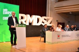 „Crema” UDMR la Oradea: Kelemen Hunor şi Szabo Odon zic că sunt „atacaţi” şi „vânaţi”, iar DNA şi SRI sunt acuzate de persecuţie (FOTO)