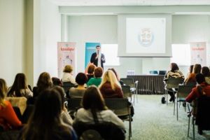 Eveniment cu partiparea specialiştilor din Piteşti, de ziua europeană a logopediei