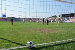 Luceafărul a pierdut cu 1-3 în faţa celor de la U Cluj şi a ajuns pe loc retrogradabil