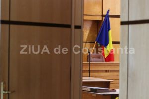 Sondaj de opinie: 52% dintre respondenti cred ca protestele magistratilor sunt justificate   