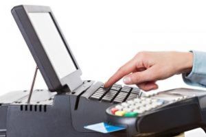 ANAF începe, din 15 martie, controale la operatorii economici pentru a verifica dotarea cu noile case de marcat cu jurnal electronic