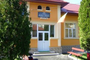 Posturi scoase la concurs,  la Şcoala „Sf. Nicolae” din Târgu-Jiu