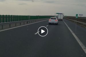 VIDEO/ Imagini ȘOCANTE pe autostradă, între Arad şi Nădlac! Cum circula o maşină înmatriculată în Hunedoara