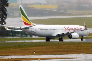 VIDEO – Catastrofa aviatică din Etiopia – Este al II-lea Boeing 737 MAX 8 prăbuşit în mai puţin de 6 luni