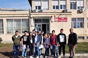Acţiune caritabilă a elevilor de la Colegiul Naţional Tudor Arghezi- ”Donăm sânge, dăruim viaţă!”
