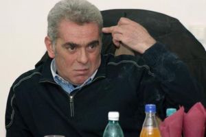 Ioan Neculaie, dat în judecată de propriul fiu…