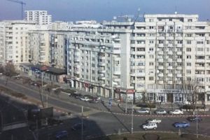 De la un an la altul, ploieştenii se îmbogăţesc în case, maşini şi terenuri