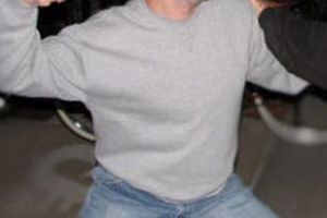 Un tată ”SĂLBATIC” şi-a bătut patru dintre copii cu biciul şi cu picioarele, doar pentru că nu i-a plăcut cum şi-au petrecut timpul