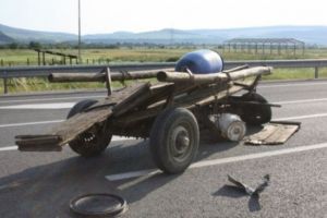 Accident mortal în judeţ! Un bărbat şi-a pierdut viaţa după ce s-a răsturnat cu căruţa în şanţ