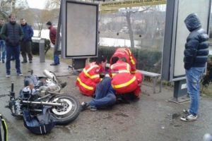 Accident in Ploiesti, pe Soseaua Nordului. Un motociclist a fost lovit de tramvai