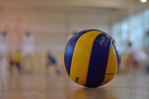 Echipa de volei feminin CSU Oradea s-a calificat, din nou, pentru turenul de promovare în prima ligă