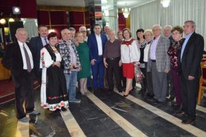 FOTO. Ministrul Gabriel Leş, la întâlnire cu seniorii social-democraţi. Mobilizare pentru alegeri