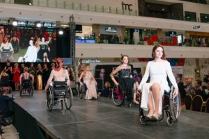 Atipic Beauty, spectacolul frumuseţii din noi