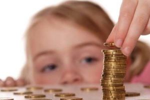 S-a aprobat Ordonanţa prin care se majorează alocaţiile copiilor