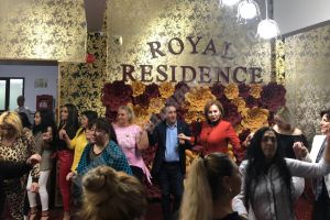 Femeile din Partida Romilor Târgovişte s-au distrat pe cinste de ziua lor