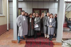 Grefierii din Dâmboviţa, protest în solidar cu colegii din ţară. Pe 15 martie, miting în faţa Guvernului