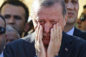 Turcia a intrat oficial cu un picior în groapă. Eforturi disperate ale preşedintelui Recep Erdogan pentru redresarea economiei. Aprozarele nu au dat niciun rezultat