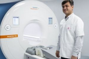 Revoluţie în industria medicală! Achiziţie de 1,8 milioane de euro a clinicii Donna! Aparatul care vede tot