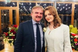Primarul din Orăştie şi-a pus pirostriile. Cine este aleasa?