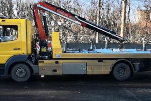 Atentie constanteni! Se ridica masinile care stationeaza sau sunt oprite neregulamentar (galerie foto) 