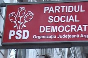 Românii au mai mulţi bani în buzunare!