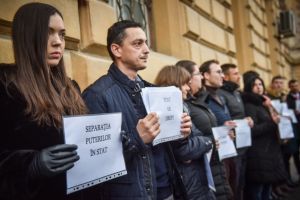 Procurorii din Harghita au decis astăzi să continue protestele