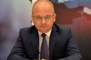 Decizie importantă semnată de Viorica Dăncilă, suspendată de instanţă. Greu de ucis - partea a doua