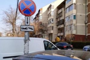 Primăria Constanţa atenţionează. Începe ridicarea maşinilor oprite neregulamentar. 
Recuperarea, peste 900 de lei
