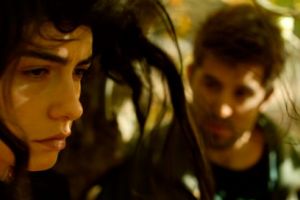 CRONICĂ FILM. Lucrurile bune li se întâmplă celor care aşteaptă – „Sub umbra părului sălbatic”