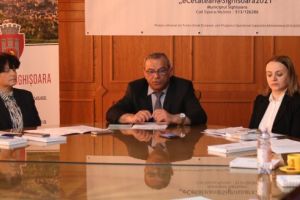 Sighişoara, un pas înainte pentru un oraş SMART: Sighişorenii vor putea să solicite şi să primească documente de urbanism on-line