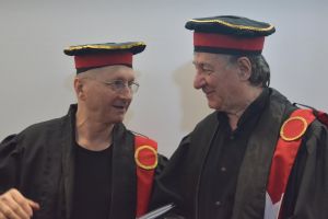 Actorii, Ion CARAMITRU şi Horaţiu MĂLĂELE, au primit supremul titlu academic DHC «Magna cum Laude» al UCB Târgu-Jiu