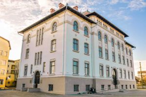 Poliţia Locală se mută de pe Victoriei în noul sediu de pe strada Turismului