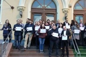 Protest al judecătorilor de la Curtea de Apel Constanţa prin suspendarea activităţii 