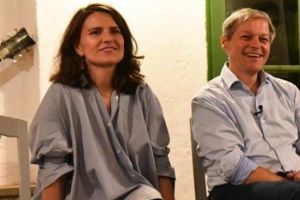 PLUS începe să dea pe minus. Aberatiile Oanei Bogdan, taxate dur de simpatizantii lui Ciolos