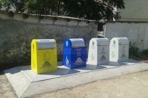 O sută de platforme îngropate şi semiîngropate pentru deşeuri vor fi amenajate în ...