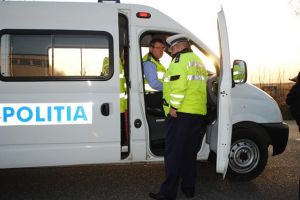 Șofer Uber lăsat fără numere de înmatriculare şi talon după ce a fost prins „la lucru”, la Timişoara