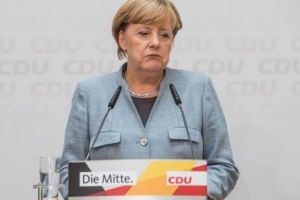 Conservatorii germani din cadrul Uniunii solicită demisia lui Merkel   