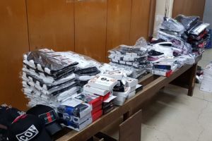 Constanta. Bunuri contrafacute, descoperite de politistii de frontiera intr-un autoturism