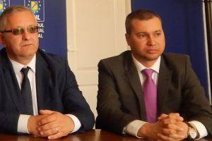 Locurile consilierilor excluşi din PNl Târgu-Mureş, vacantate de prefect. Reacţia liderilor liberali