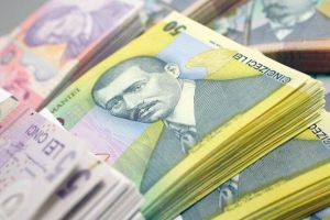 Creştere impresionantă a salariilor din România. Viteza este dublă faţă de ţările din regiune