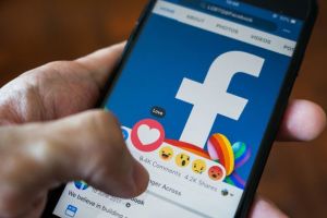 Avaria de la Facebook şi Instagram – Doar una din reţele funcţionează normal