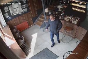 FOTO. Furt dintr-un local din Satu Mare. Mesajul conducerii: Ne facem griji pentru sănătatea lui!